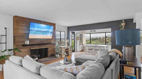 Coastal Farmhouse with Views